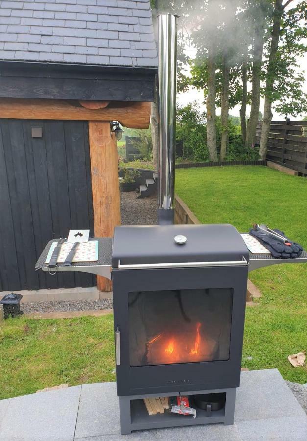 Rowanlea Lodge With Hot Tub Marykirk Exterior photo